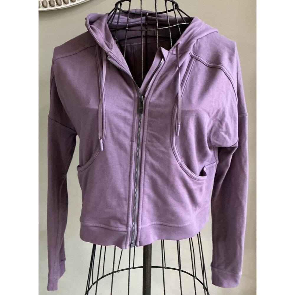 Lululemon Women’s Light Purple Next Move Jacket Sz. 4 Euc